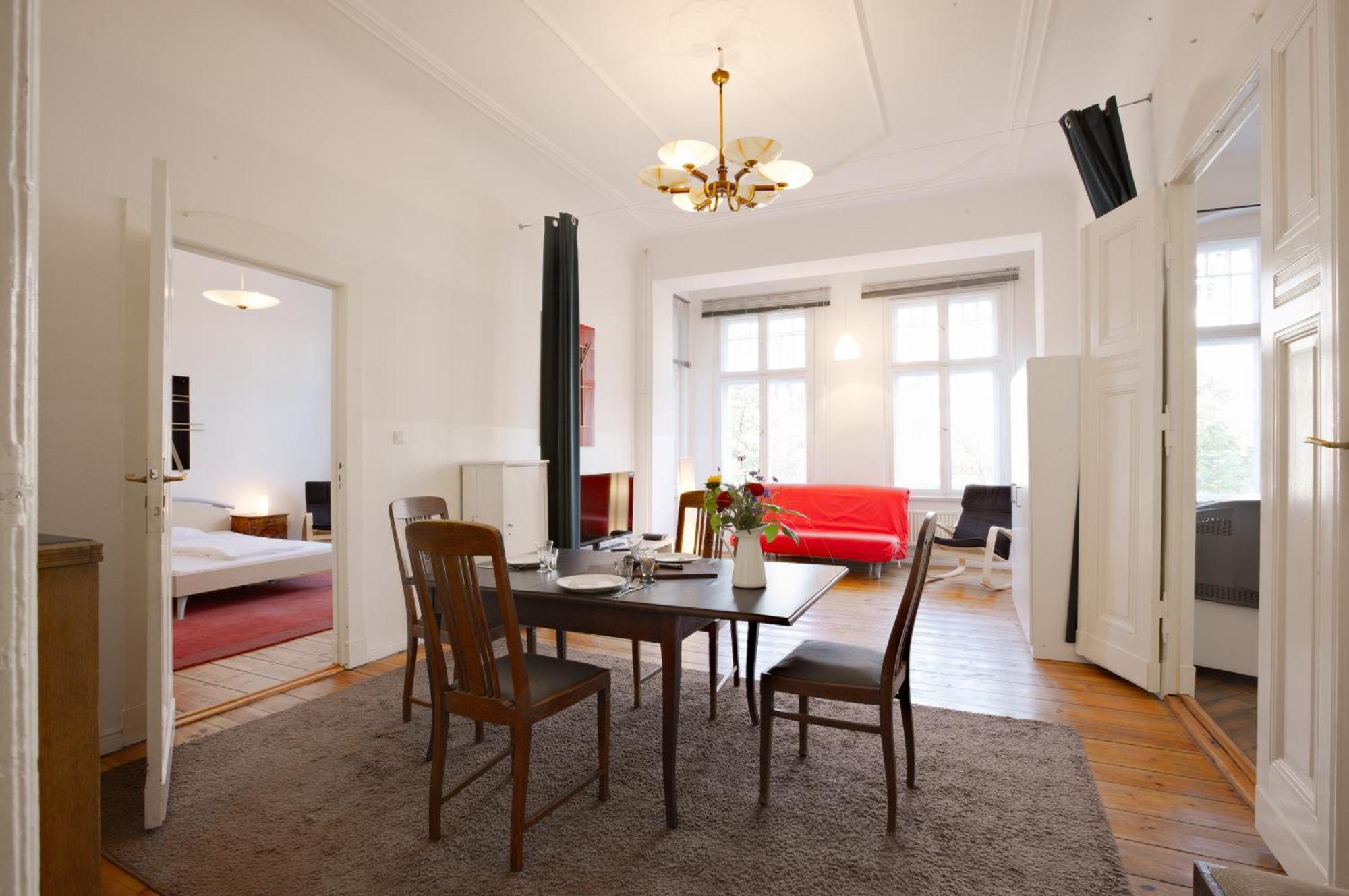 Elegante Altbauwohnung Berlin Dış mekan fotoğraf