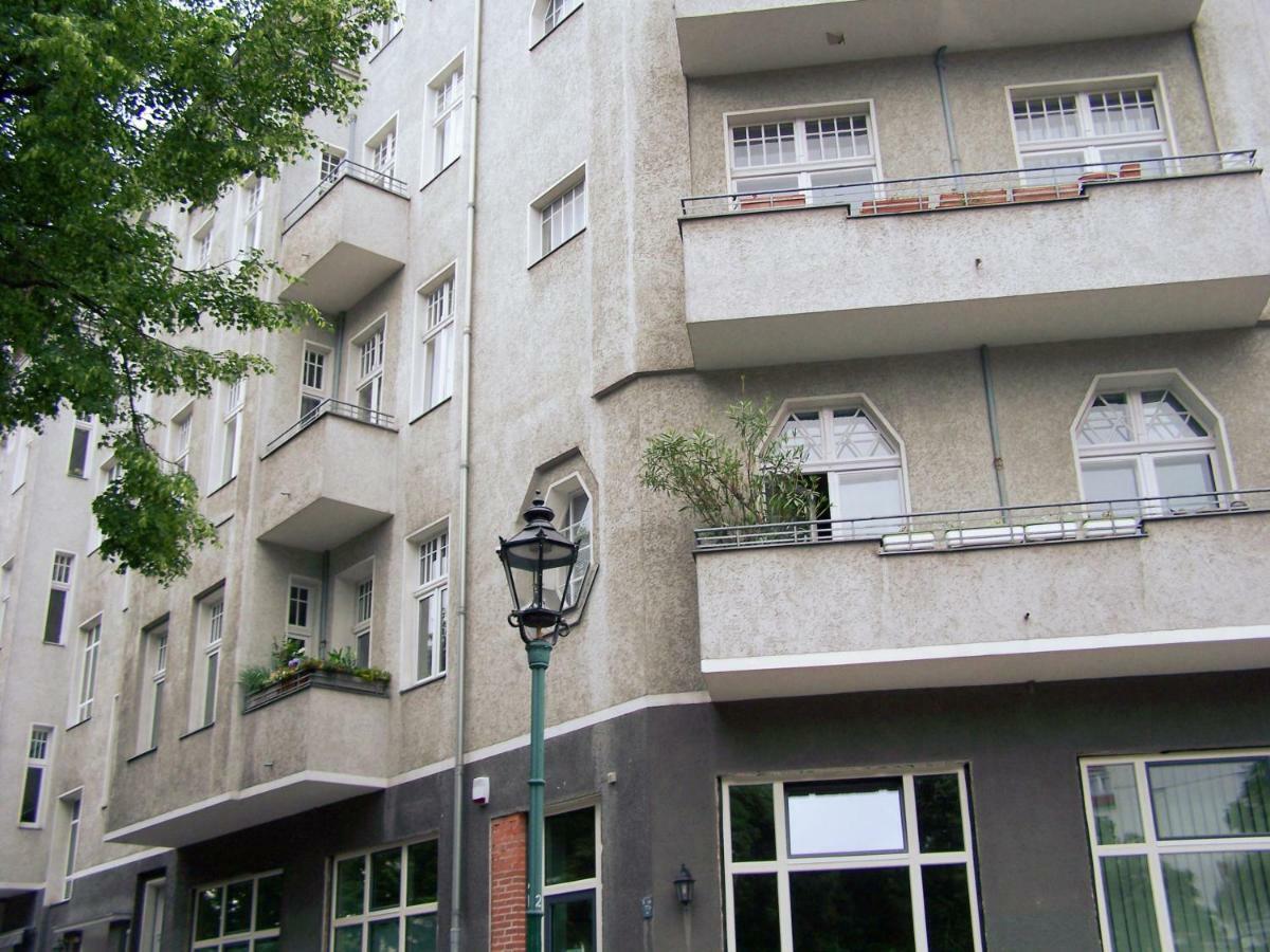Elegante Altbauwohnung Berlin Dış mekan fotoğraf